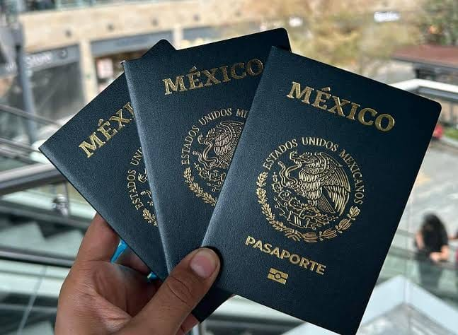Fotografía de pasaportes mexicanos